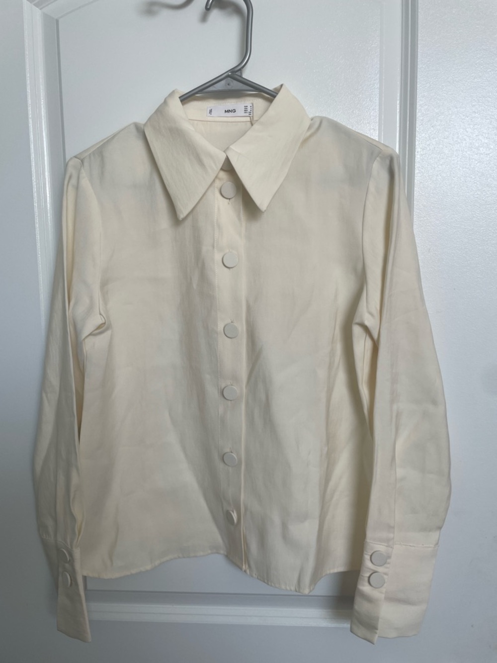 Mango Cream Button-Front Collared Blouse